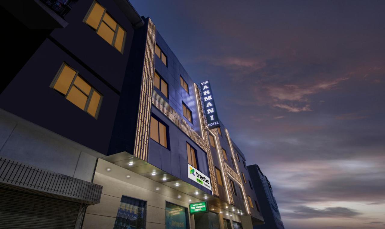 Treebo The Armani Near Igi Airport Hotel New Delhi Exterior foto